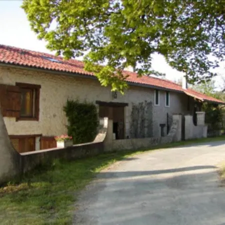 Maison Ancienne En Pierres, Beaucoup De Cachet Feriehus *